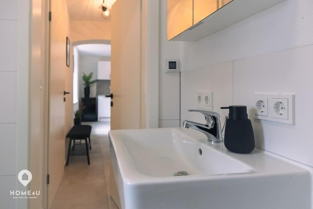 Ambergs Turmjuwel, Zentral Und Chic Apartment Amberg